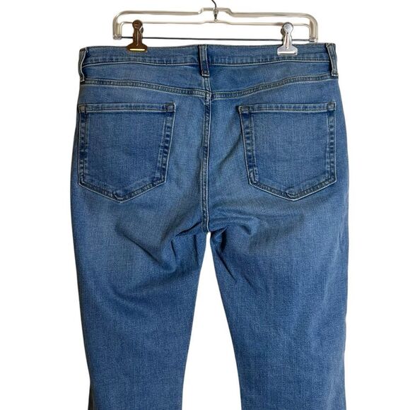 3 for $30! Amazon essentials light wash skinny jeans - Picture 9 of 9